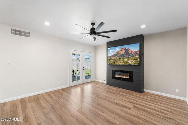 8302 E Windsor Avenue, Scottsdale, AZ 85257