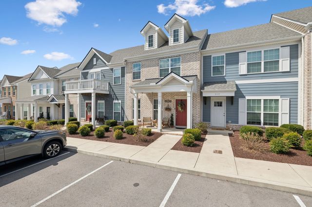 214 Mansfield Dr, Gallatin, TN 37066