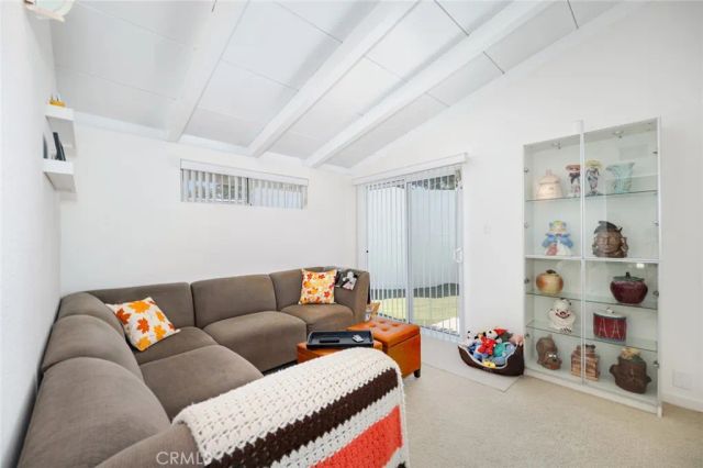 19800 Friar, Woodland Hills, CA 91367