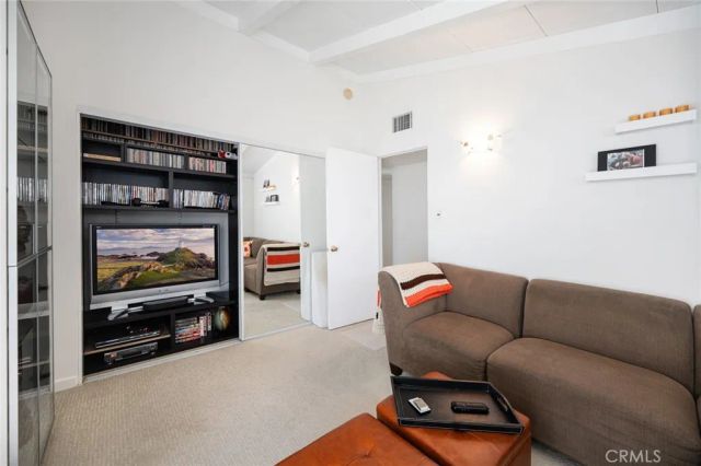 19800 Friar, Woodland Hills, CA 91367