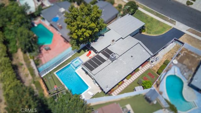 19800 Friar, Woodland Hills, CA 91367