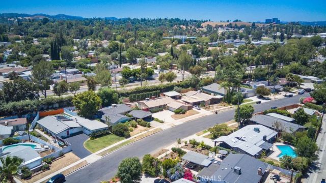 19800 Friar, Woodland Hills, CA 91367
