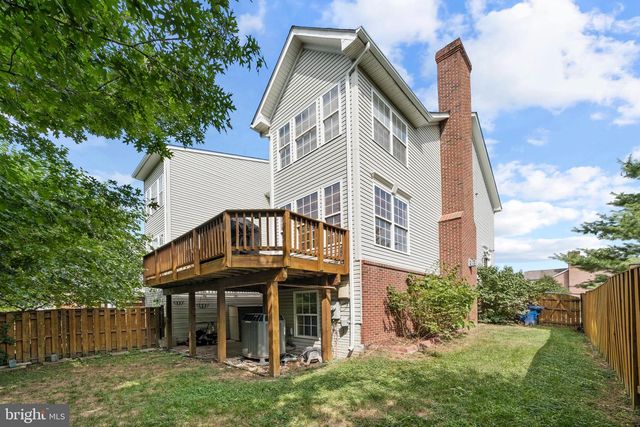 670 MCLEARY SQ SE, Leesburg, VA 20175