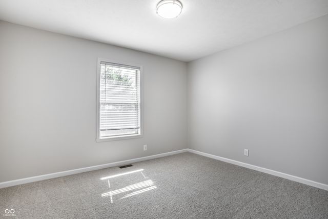 10887 Parrot Court, Fishers, IN 46037