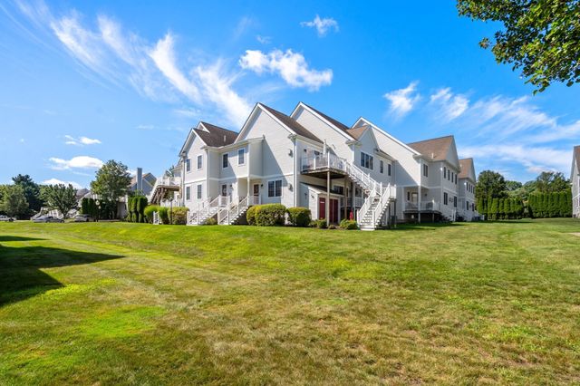404 Tamarack Lane 404, Abington, MA 02351