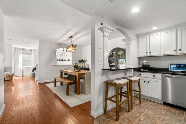 404 Tamarack Lane 404, Abington, MA 02351