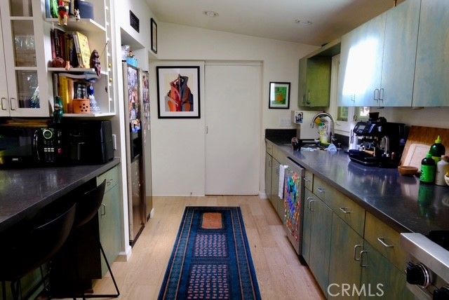 626 W 9th, Claremont, CA 91711