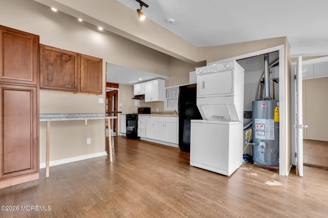 212 Swan Boulevard, Toms River, NJ 08753