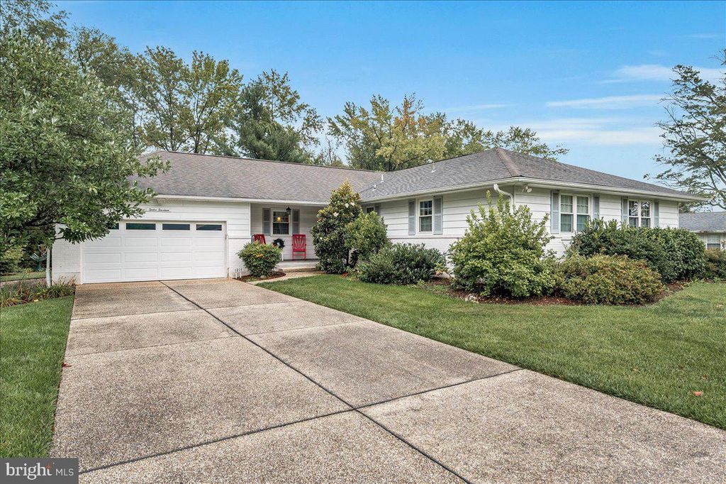 1214 GRAYLYN, Wilmington, DE 19803
