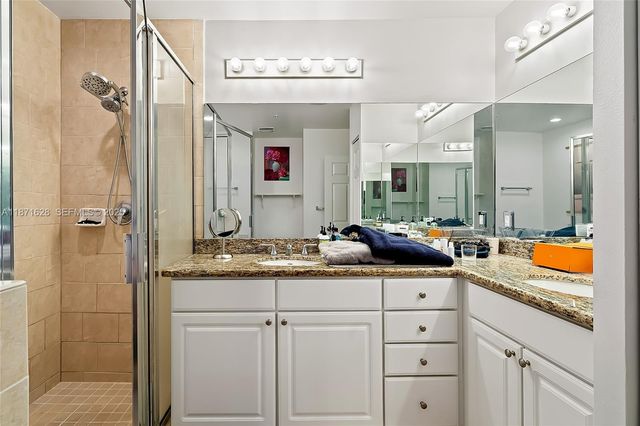 3001 NE 185th Street 135, Aventura, FL 33180