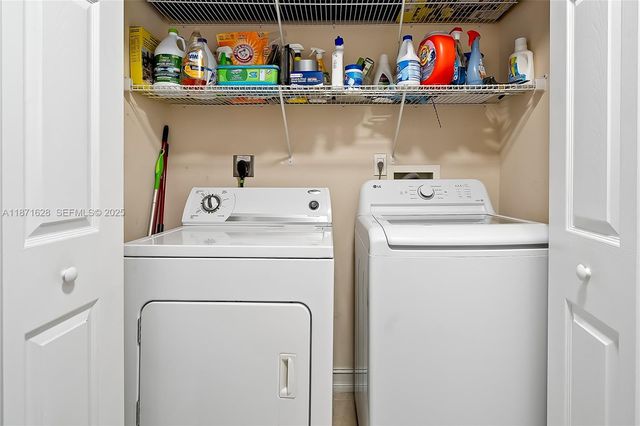 3001 NE 185th Street 135, Aventura, FL 33180