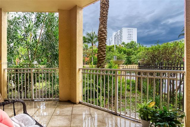 3001 NE 185th Street 135, Aventura, FL 33180