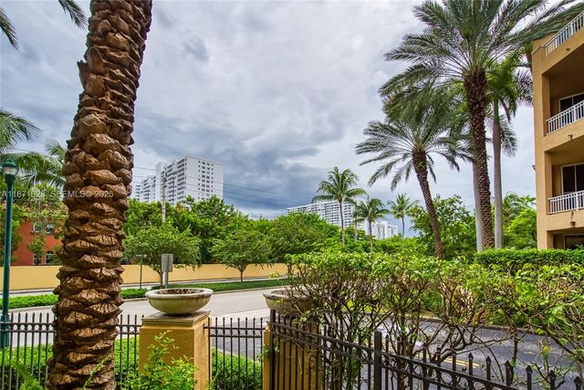 3001 NE 185th Street 135, Aventura, FL 33180