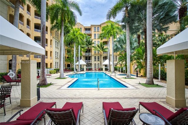 3001 NE 185th Street 135, Aventura, FL 33180