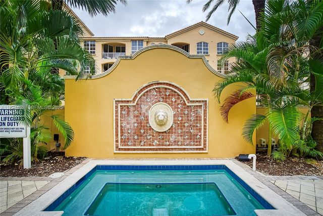 3001 NE 185th Street 135, Aventura, FL 33180