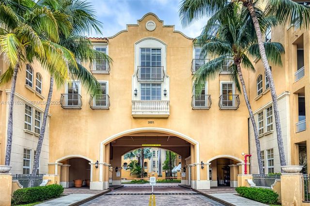 3001 NE 185th Street 135, Aventura, FL 33180
