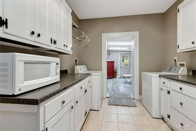 1675 Middletown Eaton Road, Middletown, OH 45042