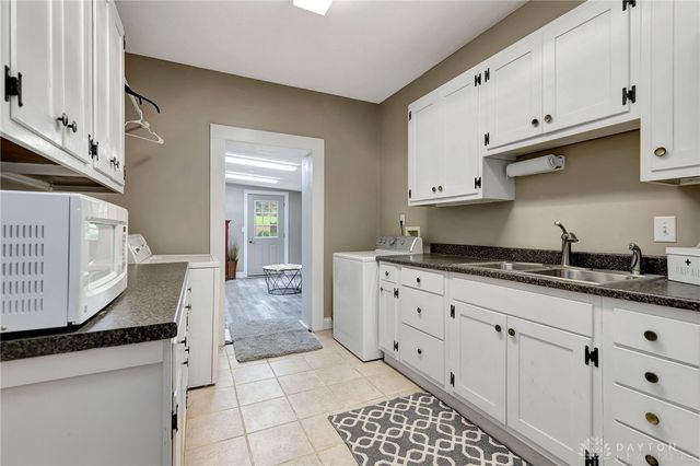 1675 Middletown Eaton Road, Middletown, OH 45042