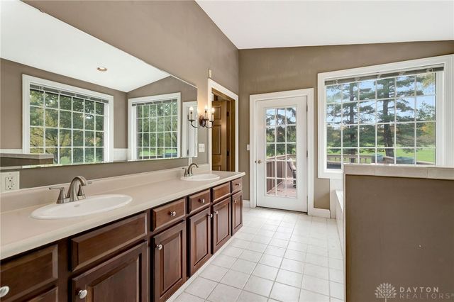 1675 Middletown Eaton Road, Middletown, OH 45042