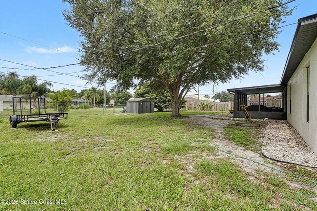 534 Davidson Street SE, Palm Bay, FL 32909