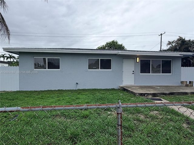 18520 NW 42nd pl, Miami Gardens, FL 33055