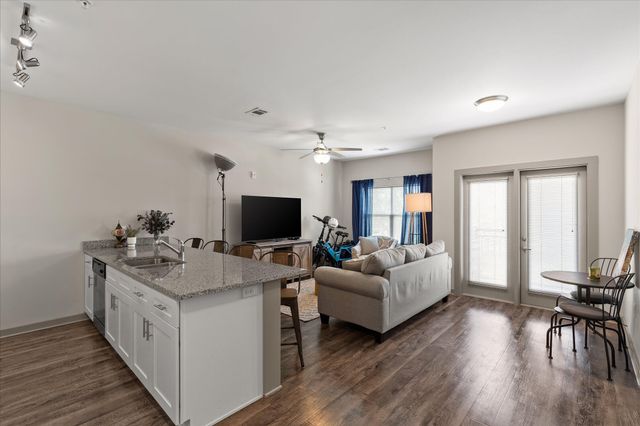 782 Riverfront Parkway 210, Chattanooga, TN 37402