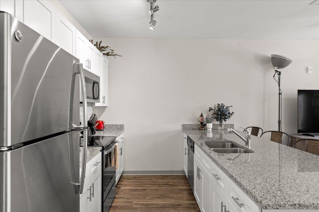 782 Riverfront Parkway 210, Chattanooga, TN 37402