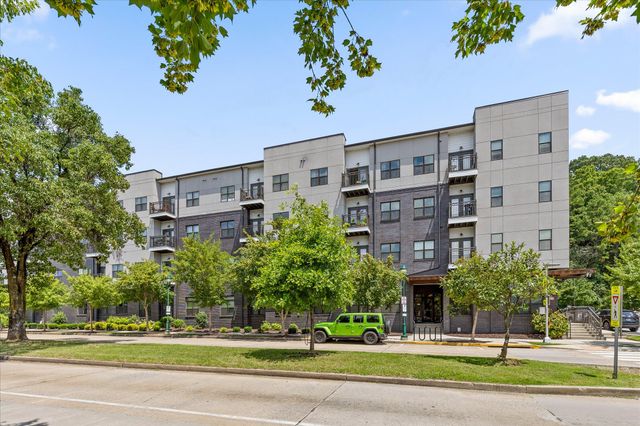 782 Riverfront Parkway 210, Chattanooga, TN 37402