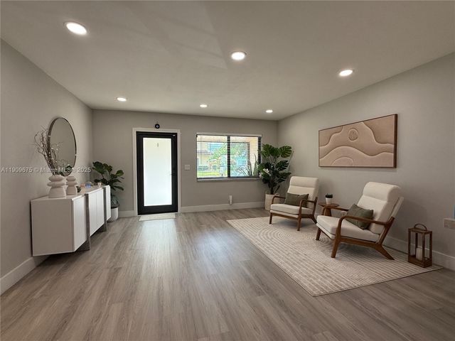 4009 Jefferson St 0, Hollywood, FL 33021