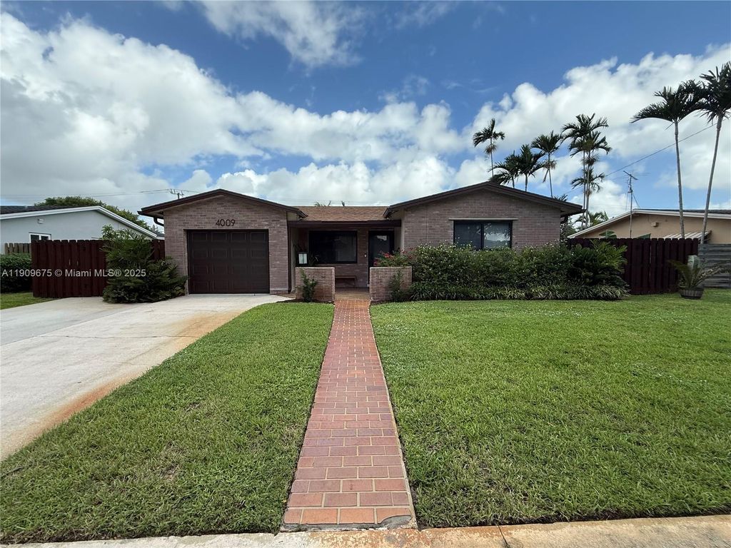 4009 Jefferson St 0, Hollywood, FL 33021