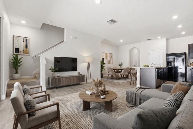 424 NEWMONT CIRCLE, Ruskin, FL 33570