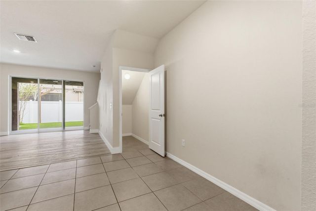 424 NEWMONT CIRCLE, Ruskin, FL 33570