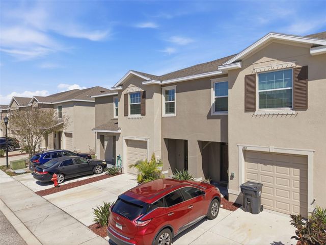 424 NEWMONT CIRCLE, Ruskin, FL 33570