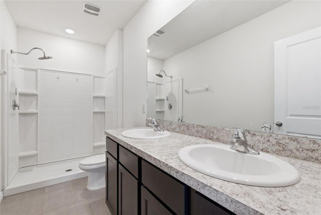 424 NEWMONT CIRCLE, Ruskin, FL 33570