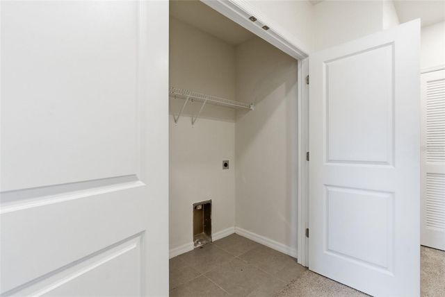 424 NEWMONT CIRCLE, Ruskin, FL 33570