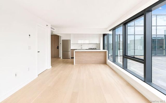 144-49 Northern Boulevard 713, Flushing, NY 11354