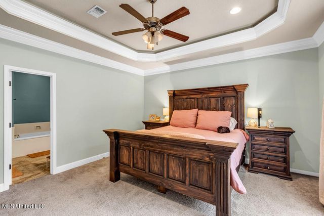 74 Tantallon Drive, Ocean Springs, MS 39564