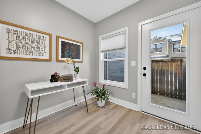 455 La Grave Avenue, Grand Rapids, MI 49503