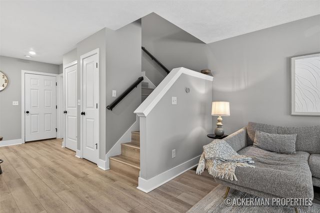 455 La Grave Avenue, Grand Rapids, MI 49503