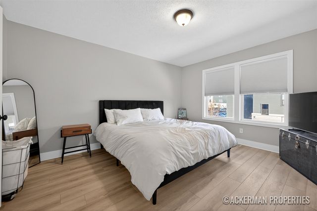 455 La Grave Avenue, Grand Rapids, MI 49503