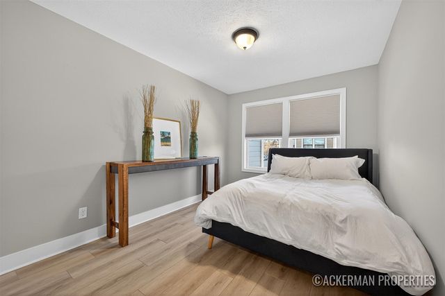 455 La Grave Avenue, Grand Rapids, MI 49503