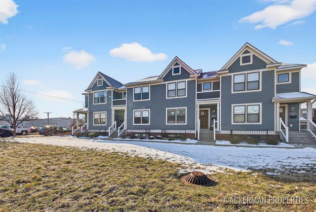 455 La Grave Avenue, Grand Rapids, MI 49503