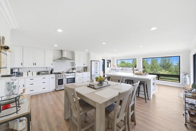 14105 N Lodestar Dr, Grass Valley, CA 95949