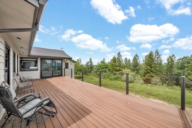 14105 N Lodestar Dr, Grass Valley, CA 95949