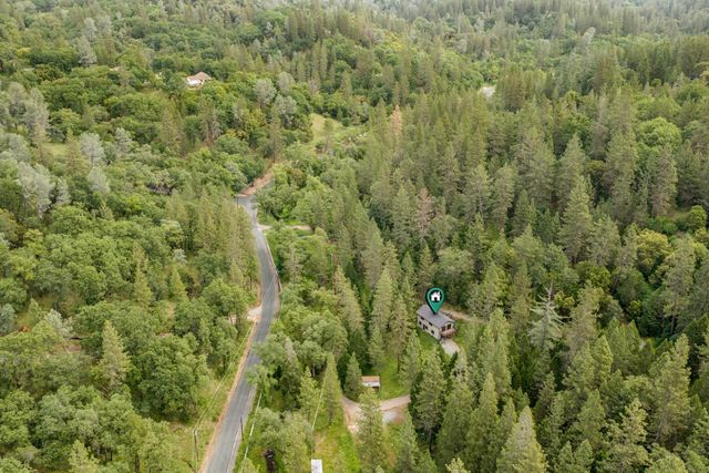 14105 N Lodestar Dr, Grass Valley, CA 95949