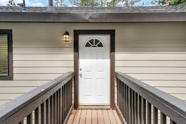 14105 N Lodestar Dr, Grass Valley, CA 95949