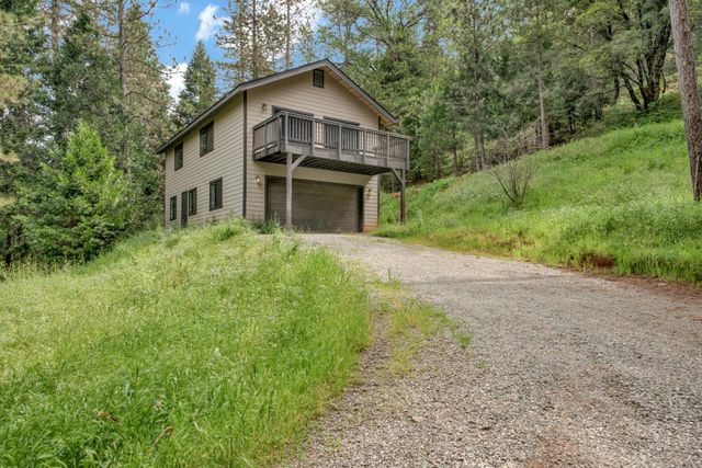 14105 N Lodestar Dr, Grass Valley, CA 95949