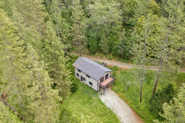 14105 N Lodestar Dr, Grass Valley, CA 95949