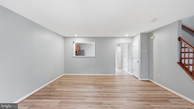 526 HIGHLAND TOWNE LN, Warrenton, VA 20186