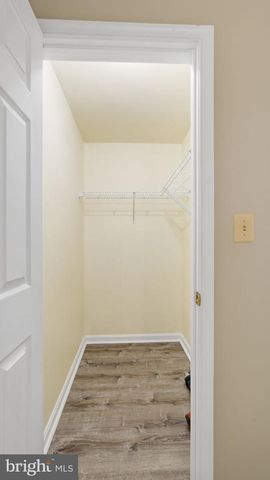526 HIGHLAND TOWNE LN, Warrenton, VA 20186